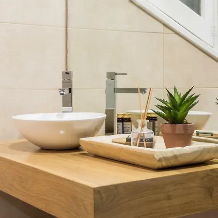 Charming In Lisbon's Center! * Lisbon